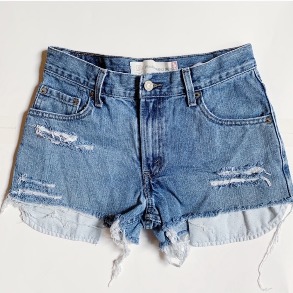 Levi’s 550 relaxed fit denim shorts